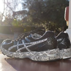 ASICS-Woman’s Size 10